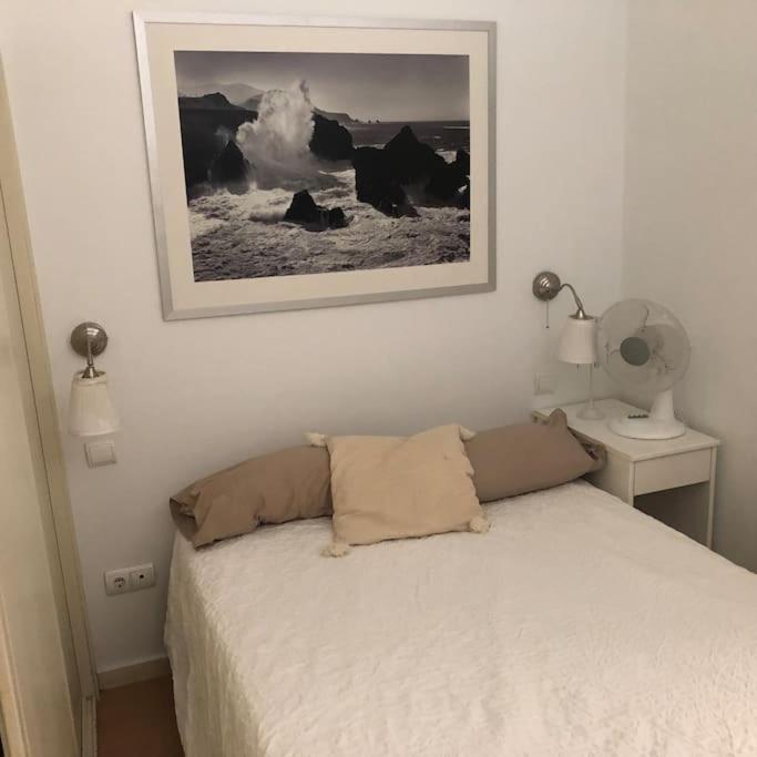 Cuesta Sto Domingo, Vive El Madrid De Los Austrias Bagian luar foto